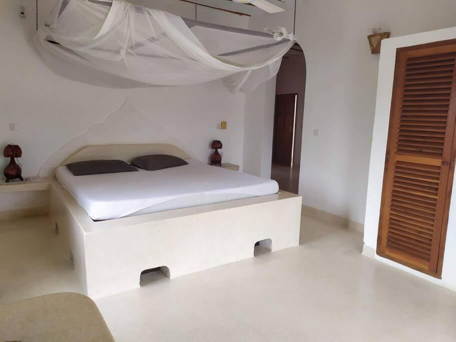 Luxury Simba House In Watamu ☆☆☆☆☆ Apartment Exterior photo
